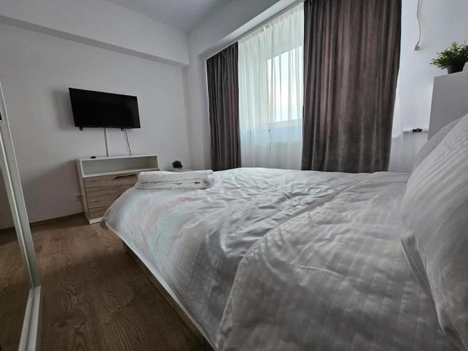 Ultra Central Luxury 3Br 2Bath Apt & Amazing Views 부쿠레슈티 외부 사진